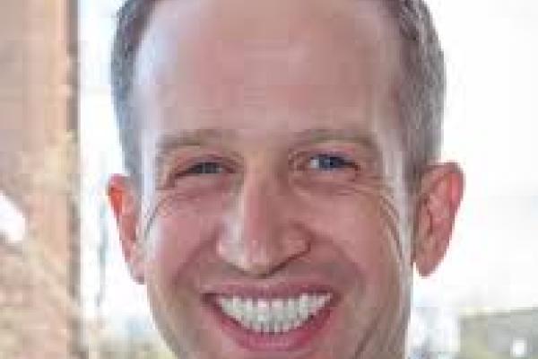 Mike Rayo headshot
