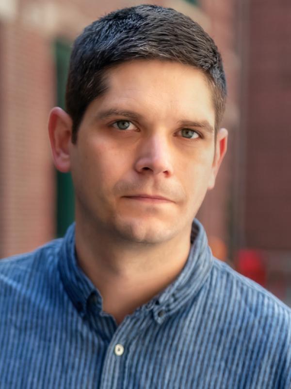 Robert Bond Headshot